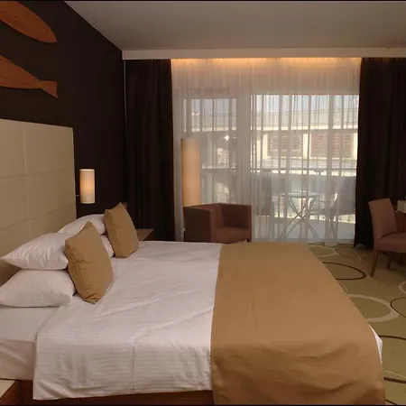 Velence & Hotel Kapolnasnyek